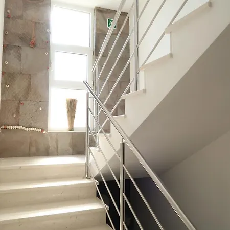 Διαμέρισμα Sunshine Τρογκίρ